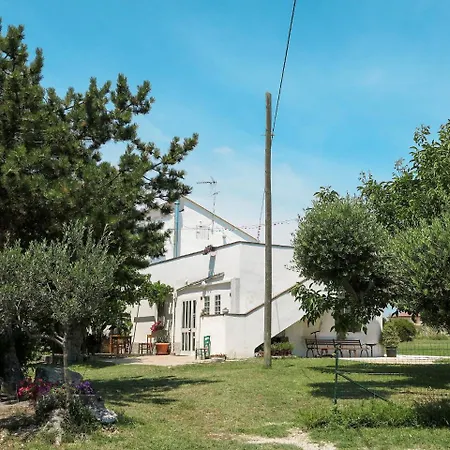 Апартаменты Agr. Il Giardino Fra Gli Ulivi 180s