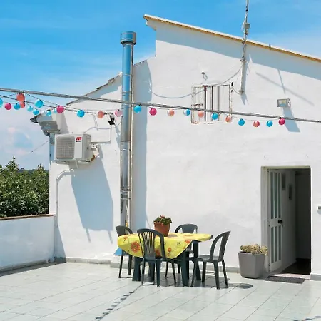 Апартаменты Agr. Il Giardino Fra Gli Ulivi 180s *